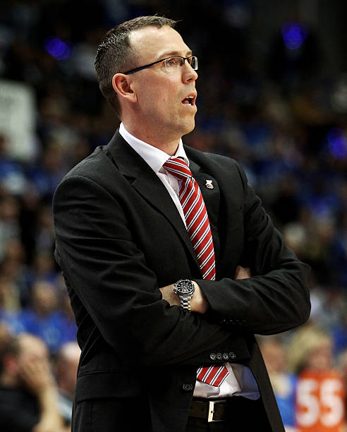 对于身兼四 对于身兼四